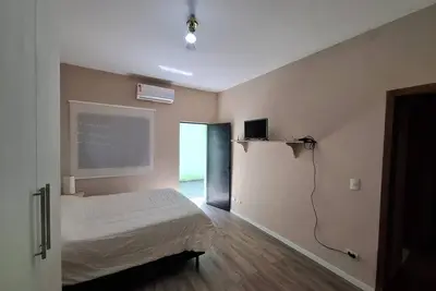 Image de House, 3 bedrooms with double beds, suite, air conditioning, swimming pool, 2 garages