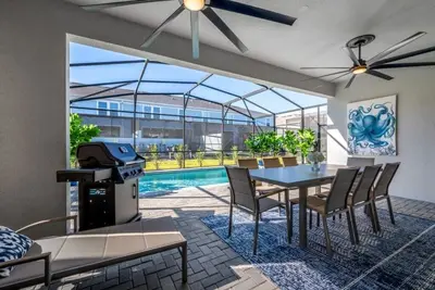 Image de New Modern 5beds, 5baths ~ Windsor Cay