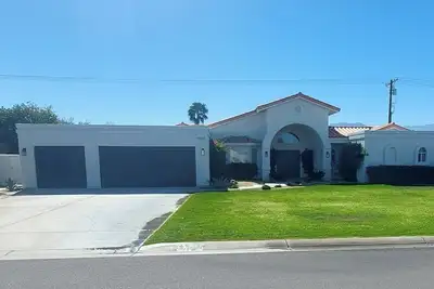 Image de Bermuda Dunes Country Club-3br 2. 5ba -2427 sq. ft. with Pool & Spa