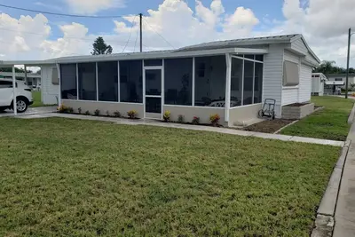 Image de Red Fish Pass - Cozy 2-bedroom 1. 5 bath on shared launch on Charming Pine Island