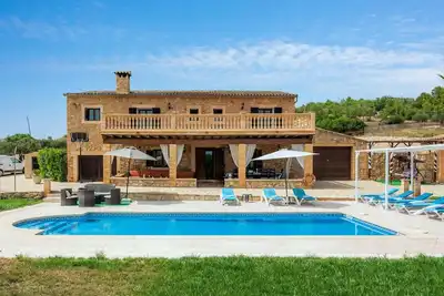 Image de Maison de campagne \"Villa Lorenzo\" avec vue sur les montagnes, Wi-Fi et climatisation