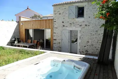 Image de Hydra Saint Gilles Croix de Vie