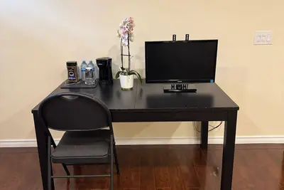 Image de Your Home Away from Home.