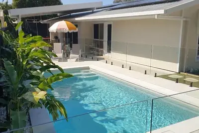 Image de Coastal Pet-Friendly Retreat | Heated Pool, Walk to Beach & Cafes