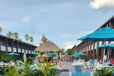Image de Charming 2-bedroom 2-bath resort in lovely Cocoa Beach!
