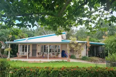 Image de Arcadia Beachfront Cottage Central Location