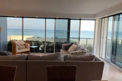 Image de Ocean Front Coronado Shores Terrace Condo Steps to Beach Jaw Dropping Views