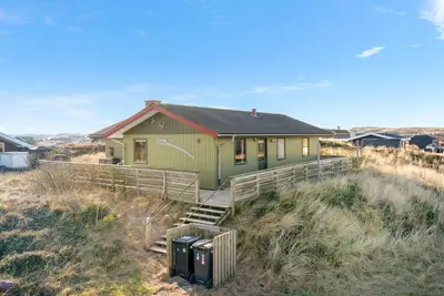 Image de Superbe maison à Hvide Sande avec sauna