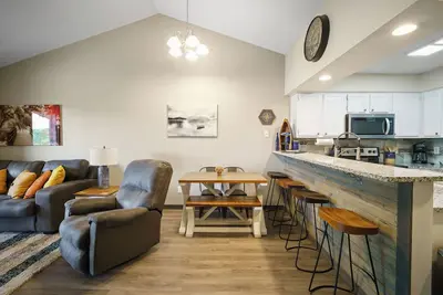 Image de Lakefront, One bdrm, sleeps 6. Exclusive Ticket Deals and Resort Perks! !
