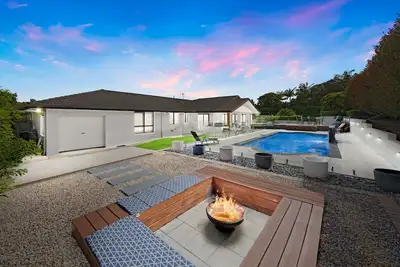Image de Family home with pool, air con, pet friendly