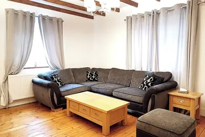 Image de Charming 4b Bungalow w/ Garden Near Beach and Downs