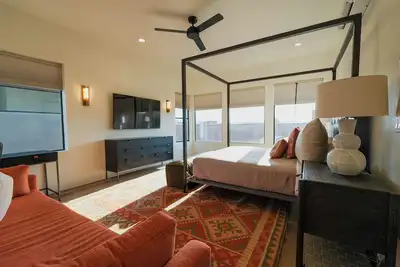 Image de Modern 1-bedroom villa in Ivins with WiFi, Ac, and access to pool, hot tub