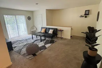 Image de 2 Bed Room Loft in State College