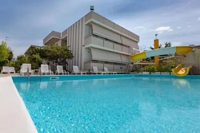 Image de Marconi Seaside Residence - Trilo 6