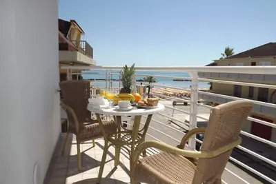 Image de Residence Near The Sea - Bilo