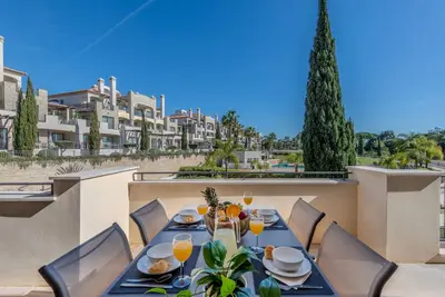 Image de Pine Hills Diadema by Interhome