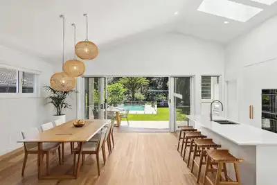 Image de Cove Beach House by Coast Hosting