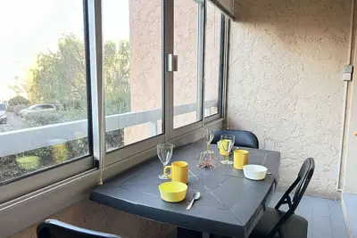 Image de Sainte-Maxime : Appartement 2 pièces, 4 couchages avec piscine et parking inclus