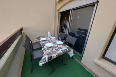 Image de Confort et espace : Apt 2p mezzanine avec parking à Marseillan