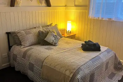 Image de Cosy comfortable great location \nEchuca cbd : The Watchmakers cottage.