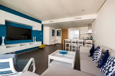 Image de Luxury Anfaplace Living Resort Close to the beach