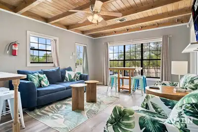 Image de Lake Travis 2br #8 : Free waterpark+walk to lake
