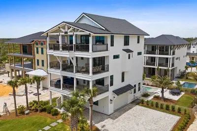 Image de Upscale home in Gated Community, Private Pool, Pet Friendly. Sugar Sands Mxb