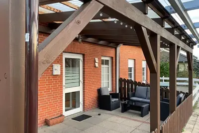 Image de Cozy vacation apartment with canopy 5 minutes from the harbour