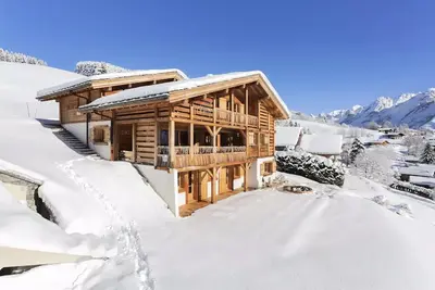 Image de Chalet 4*, 10 Reisende, Spa, Panoramablick
