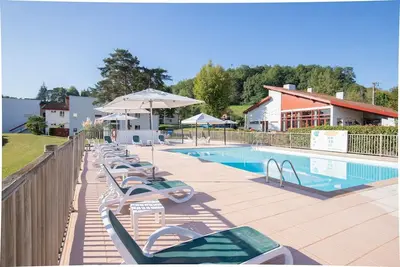 Image de Appartement au parc Saint-Jean-Pied-de-Port