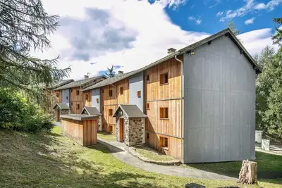 Image de Appartement à Saint-Léger près de forêt