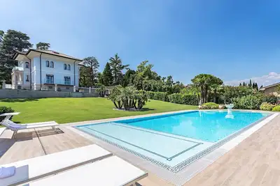 Image de Villa Angela - Trois Chambres Appartement, Couchages 6