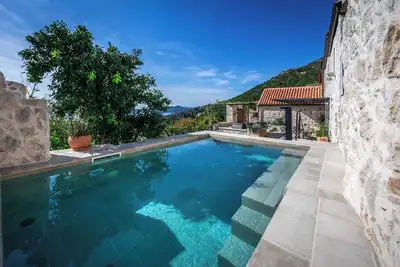Image de Elegant 3-Bedroom Seaview Villa with Pool, Fast Optic WiFi & Ac