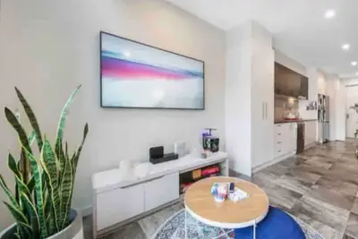 Image de New to Vrbo: Plush Apt in Turner w/ Free Parking and Wifi!