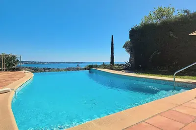 Image de Vos vacances de rêve commencent ici. Villa vue panoramique à 5 min de Cannes