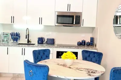 Image de Charming 2-bedroom condo with WiFi, Ac in fabulous SosĂşa