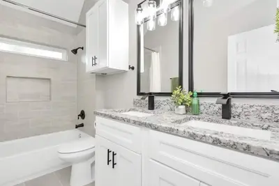 Image de 3-bedroom building in charming Sienna - Missouri City with WiFi, Ac