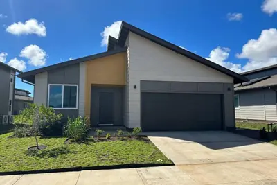Image de 3br/2ba New Build | Pool | W/D | Garage | Park