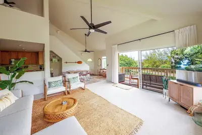Image de Regency at Poipu Kai 323:  Beautifully Updated Poipu Resort Condo With A/C