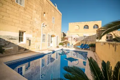 Image de Traditional Gozo Villa | Ta Girardu | 3 Bedrooms |  Private Pool & Well Furnished