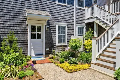 Image de Provincetown Modern Townhouse, Minutes from the Ferry & Town