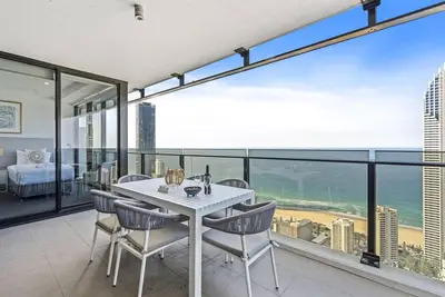 Image de Circle on Cavill - 3 Bedroom Ocean