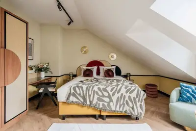 Image de Stylish Apartment King Size Bed magnificent view