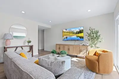 Image de Wonderful Pool Home Next to Sofi, Intuit, Lax, Kia