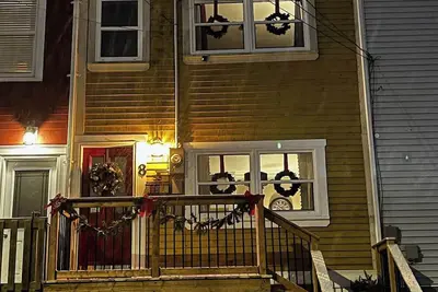 Image de Century Home in the Heart of Downtown St. John's