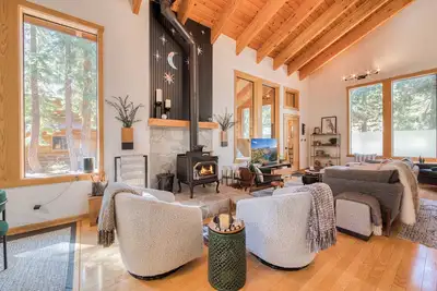 Image de Monthly Lease Owl's Nest By Tahoe Getways - in Tahoe Donner - Hoa Access