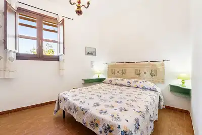 Image de Appartement \"1\" avec jardin partagé et climatisation