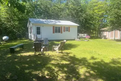 Image de Charming 2-bedroom cottage in welcoming Grand Marais, Michigan.