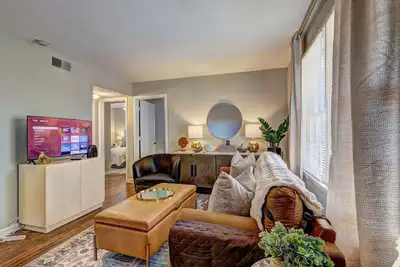 Image de 2 Br Apt New and Clean - Long Stays Welcome (apt8)