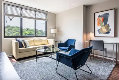 Image de White Plains Two Bed with Luxury Amenities